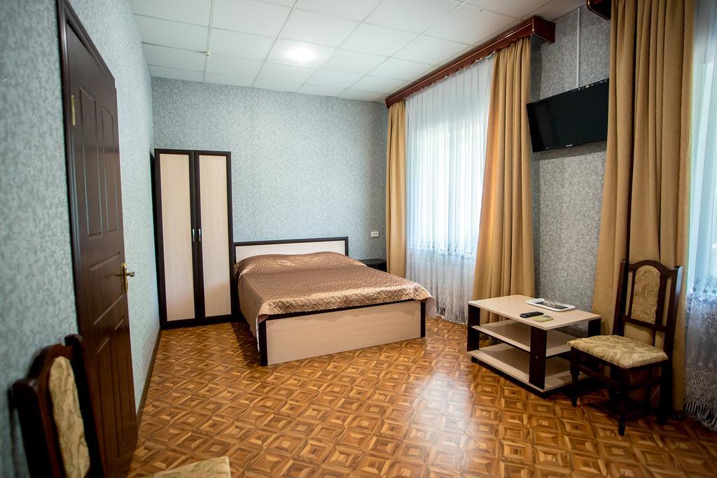 Premium Hotel Izmajil Exteriör bild