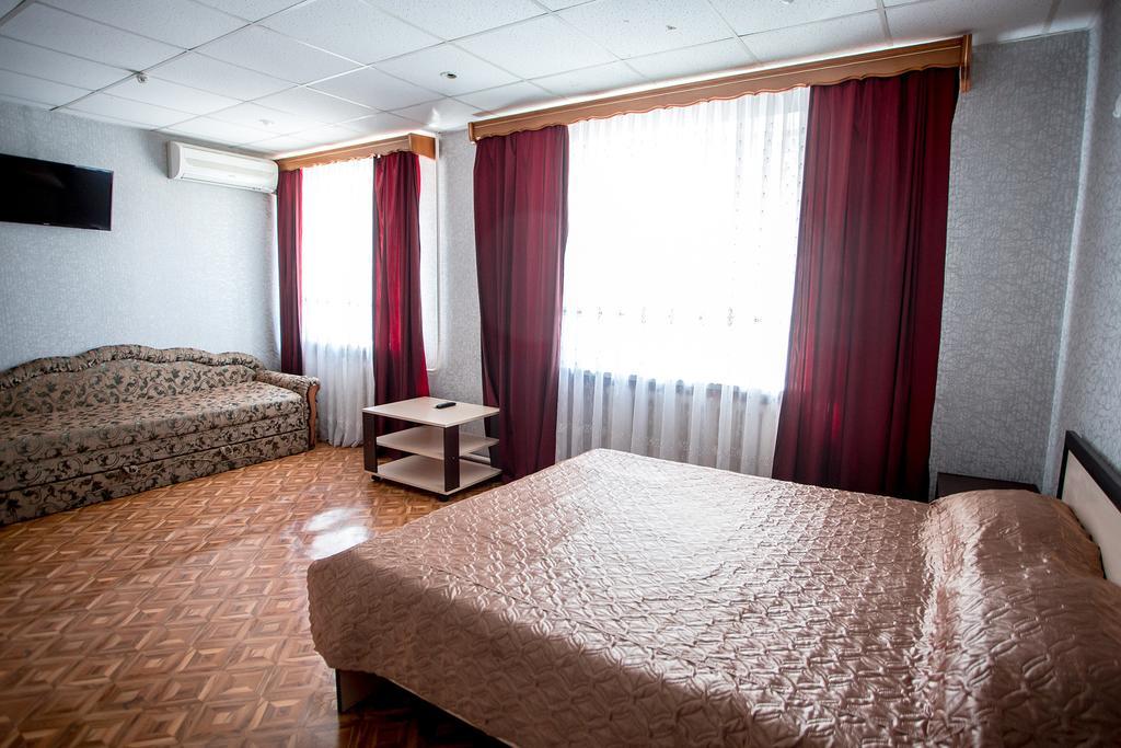 Premium Hotel Izmajil Exteriör bild