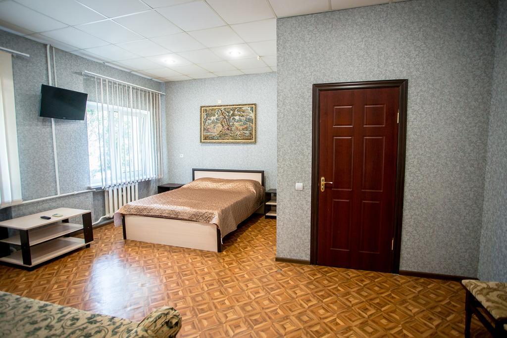 Premium Hotel Izmajil Exteriör bild
