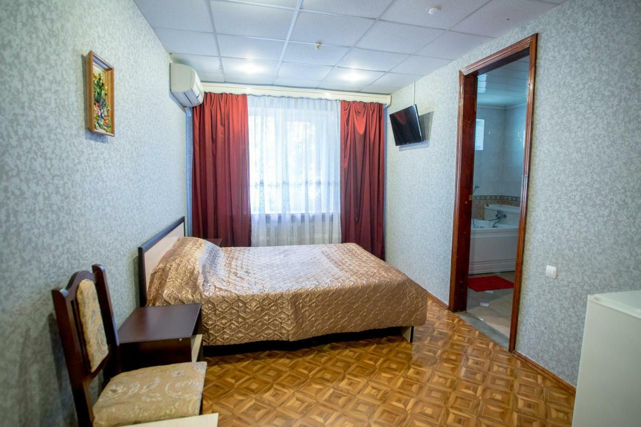 Premium Hotel Izmajil Exteriör bild