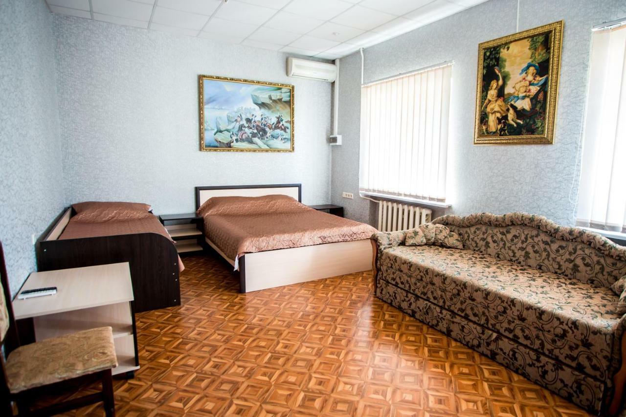 Premium Hotel Izmajil Exteriör bild